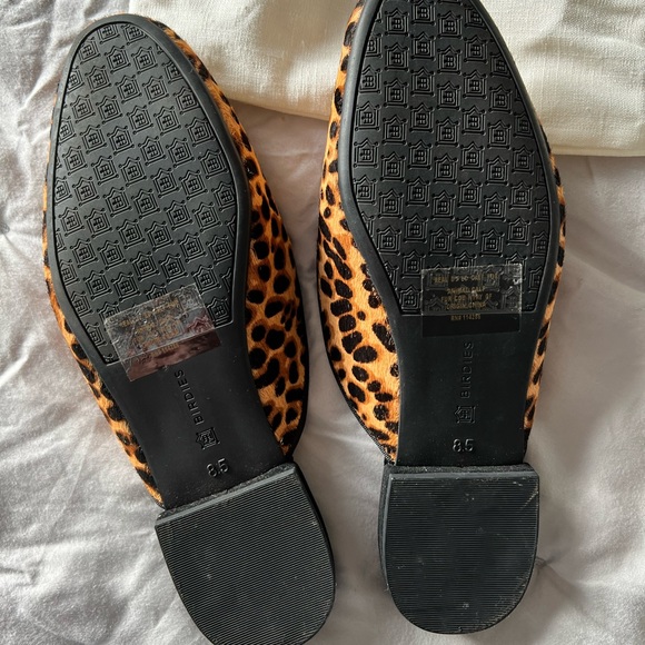 Birdies Starling Haircalf Flat - Cheetah size 8.5 - Picture 4 of 4